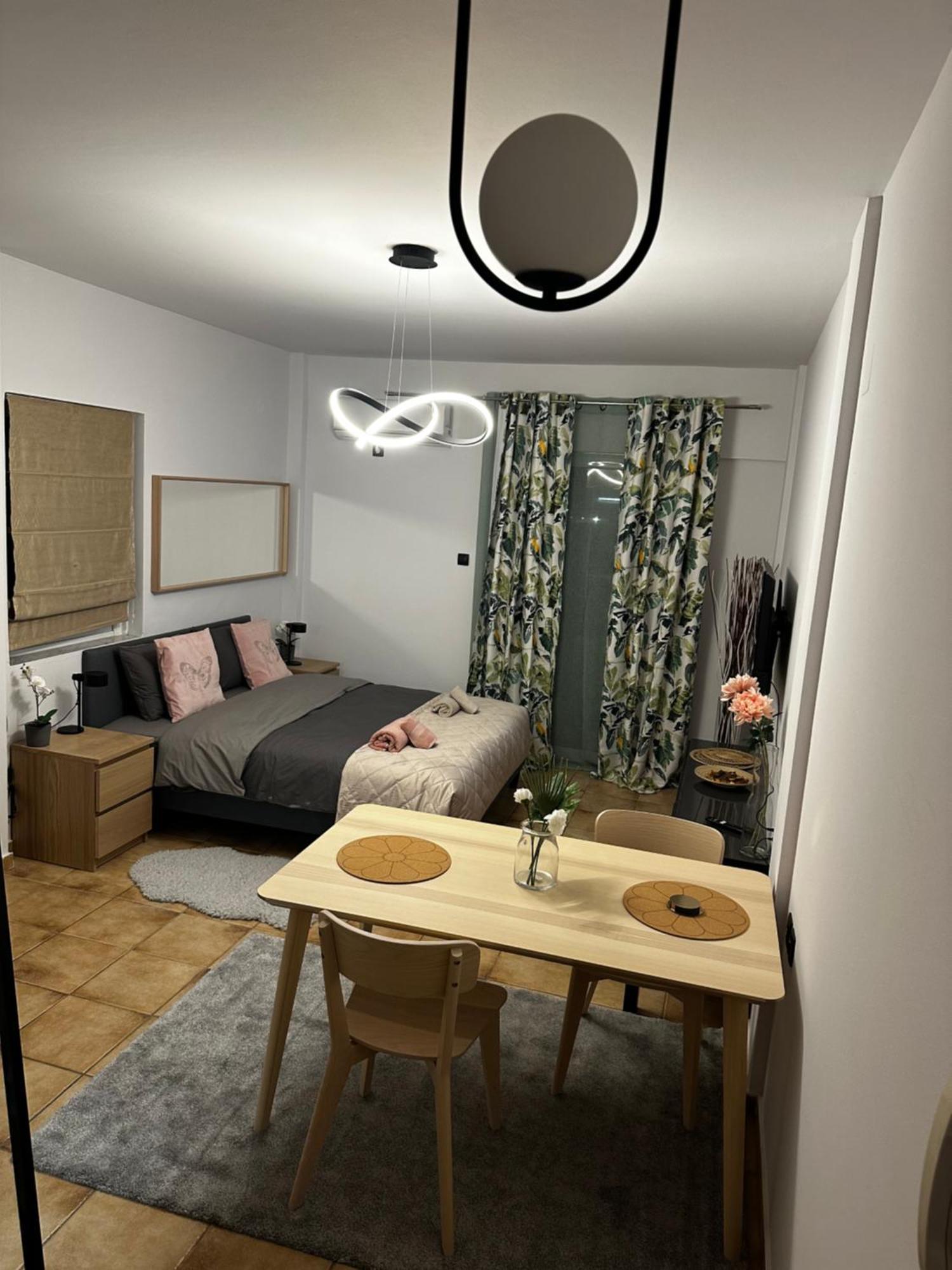 Νεάπολη Apartman Lárisza Kültér fotó